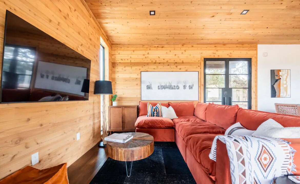 Photo of Livingroom in Liberty Hill