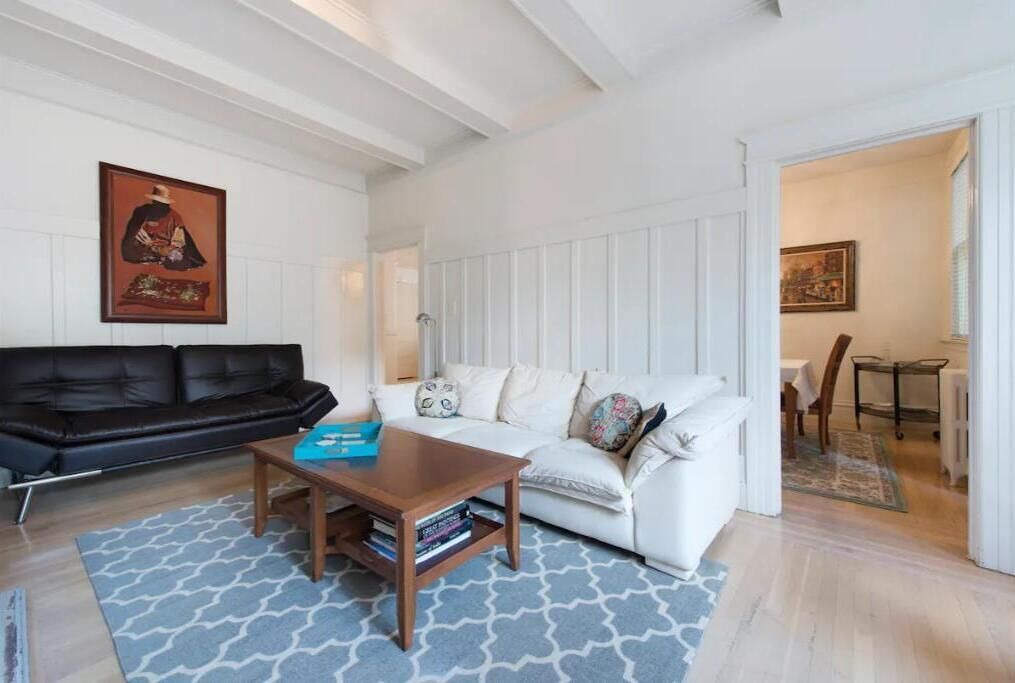 Photo of Livingroom in Russian Hill