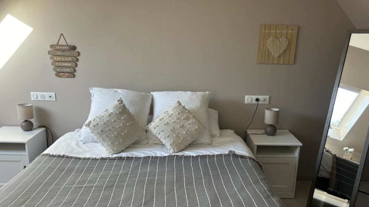 Photo of Bedroom in Saint-Leonard
