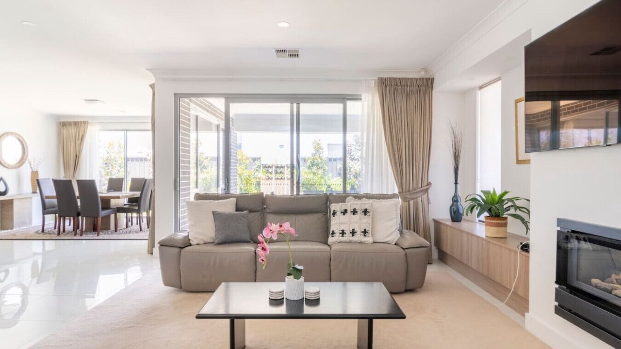 Photo of Livingroom in Lightsview