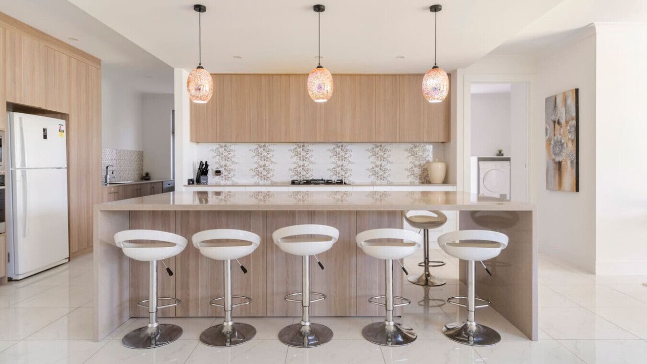 Photo of Others in Lightsview