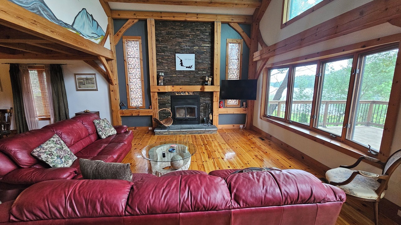 Photo of Livingroom in Birch Island