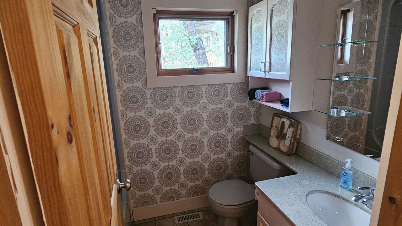 Photo of Bathroom in Birch Island