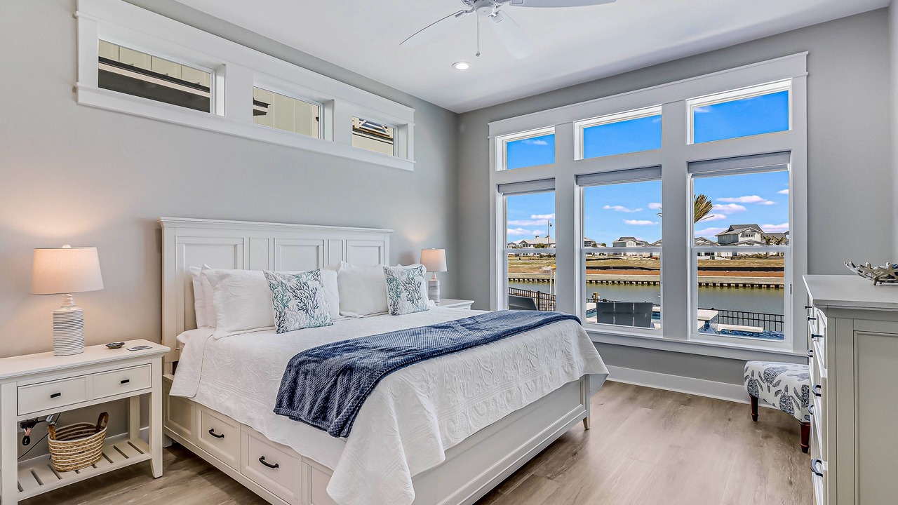 Photo of Bedroom in Rockport