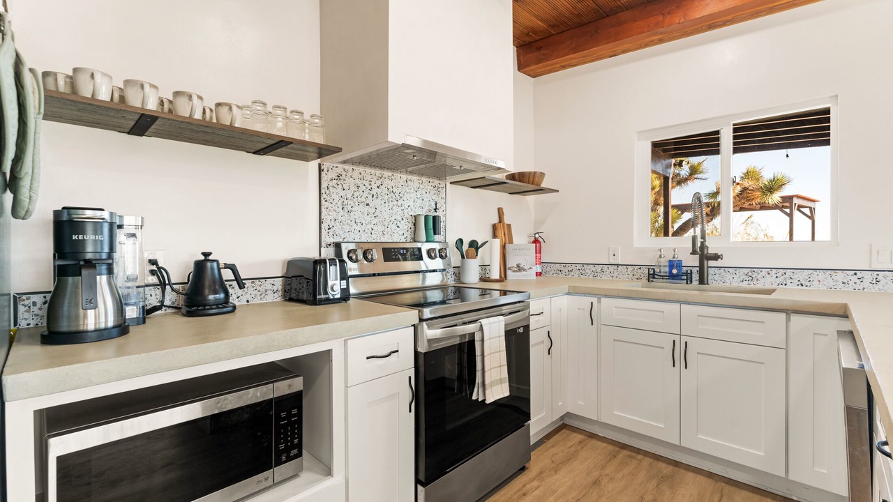 Photo of Kitchen in Yucca Valley