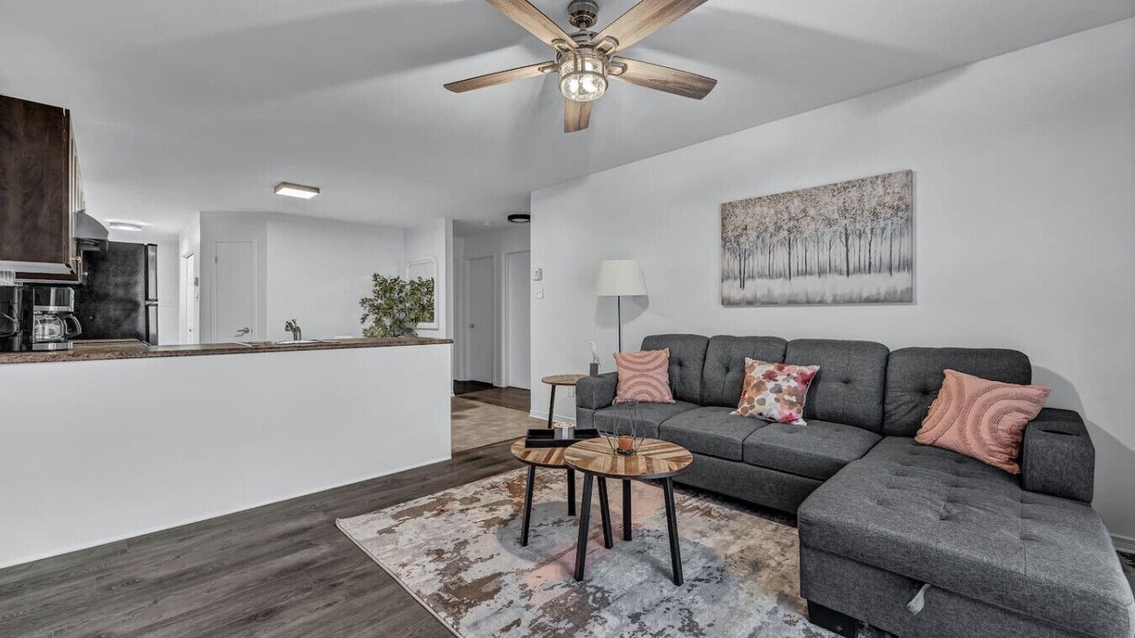 Photo of Livingroom in Communaute-Urbaine-de-l'Outaouais