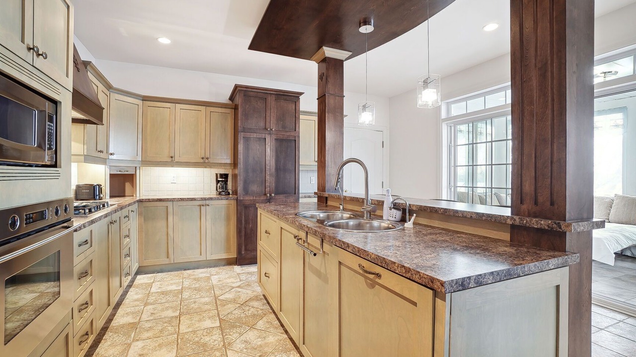 Photo of Kitchen in Laval