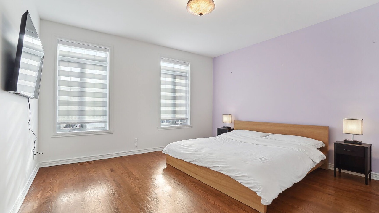 Photo of Bedroom in Laval