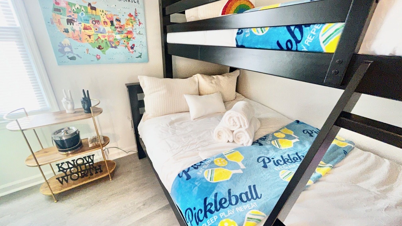 Photo of Bedroom in Huntcliff