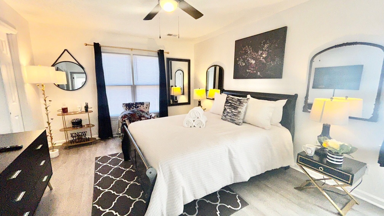 Photo of Bedroom in Huntcliff