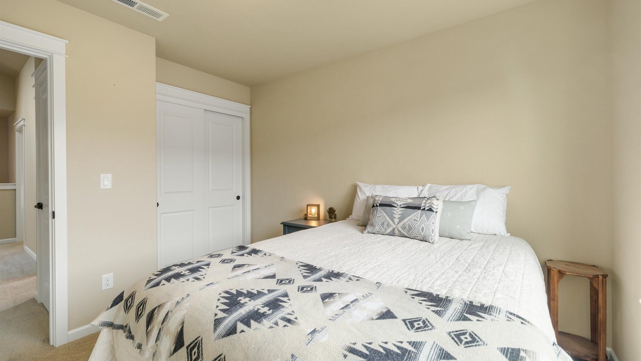 Photo of Bedroom in Boyd Acres