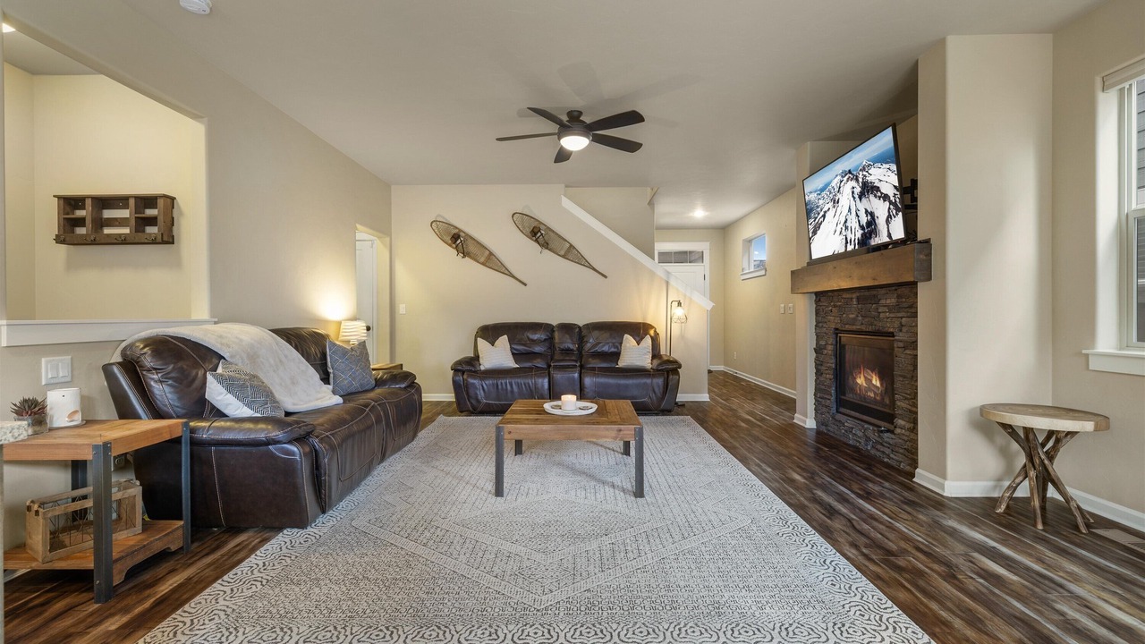 Photo of Livingroom in Boyd Acres