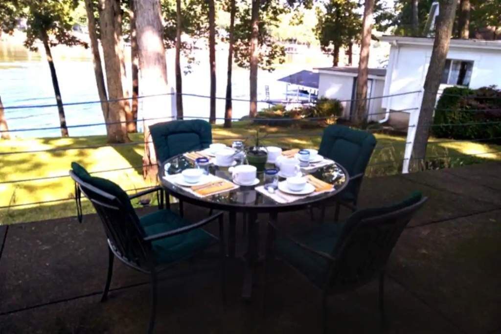 Photo of Outdoor in Effingham