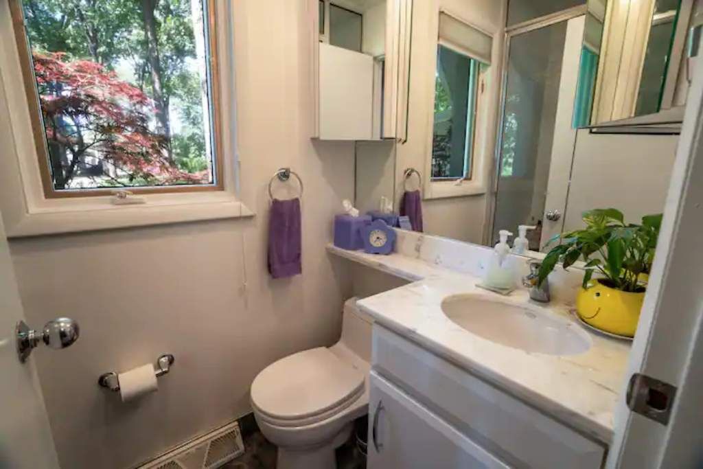 Photo of Bathroom in Effingham