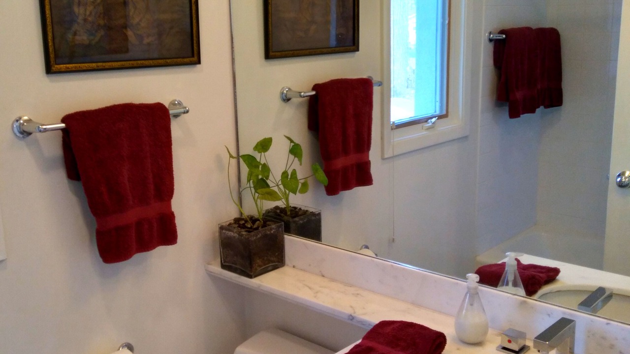 Photo of Bathroom in Effingham