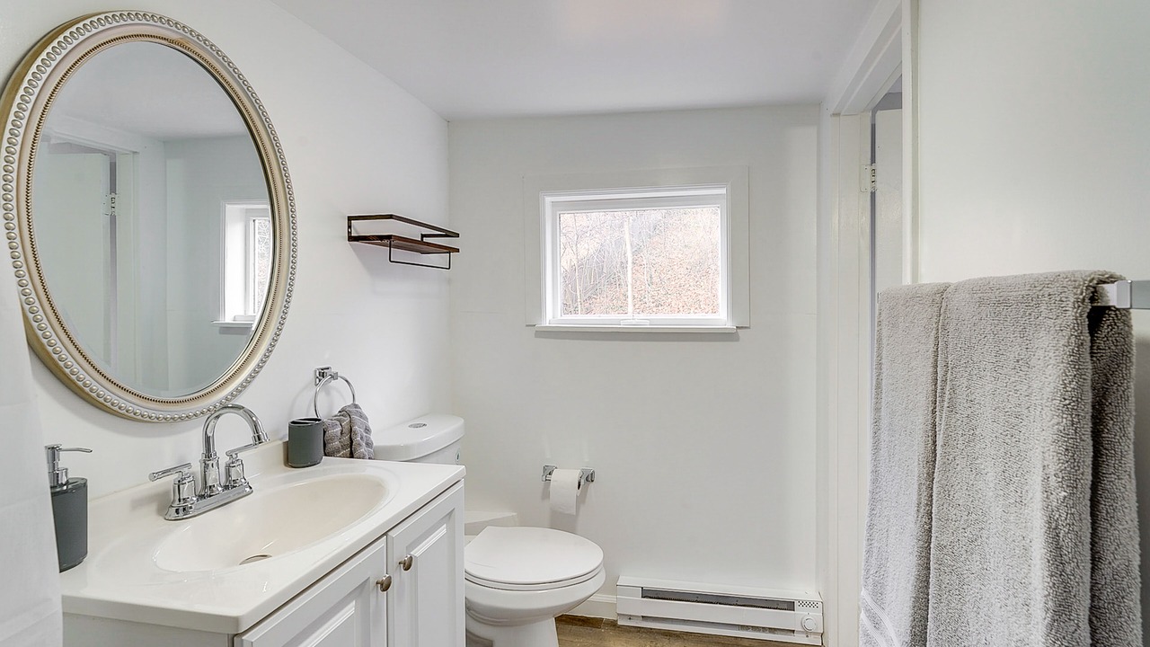 Photo of Bathroom in Minersville