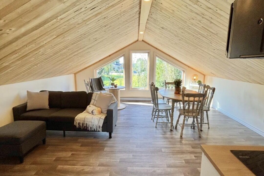 Photo of Livingroom in Alma