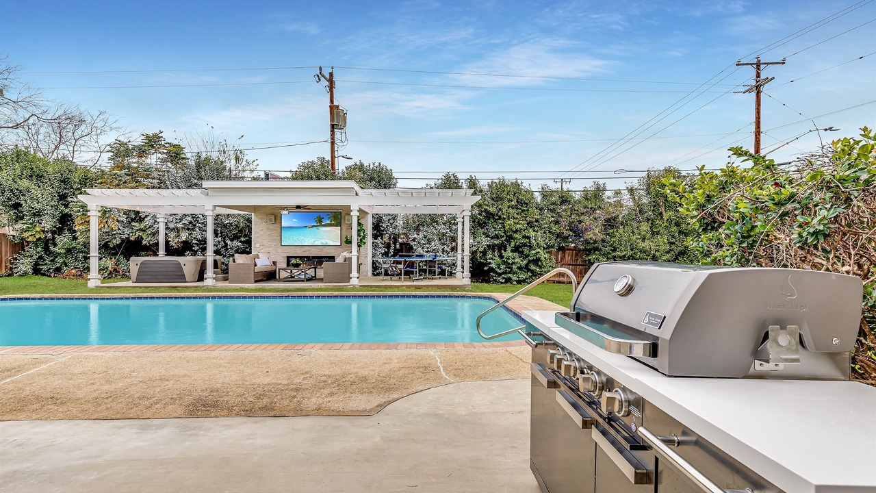 Photo of Outdoor in Shearer Hills - Ridgeview