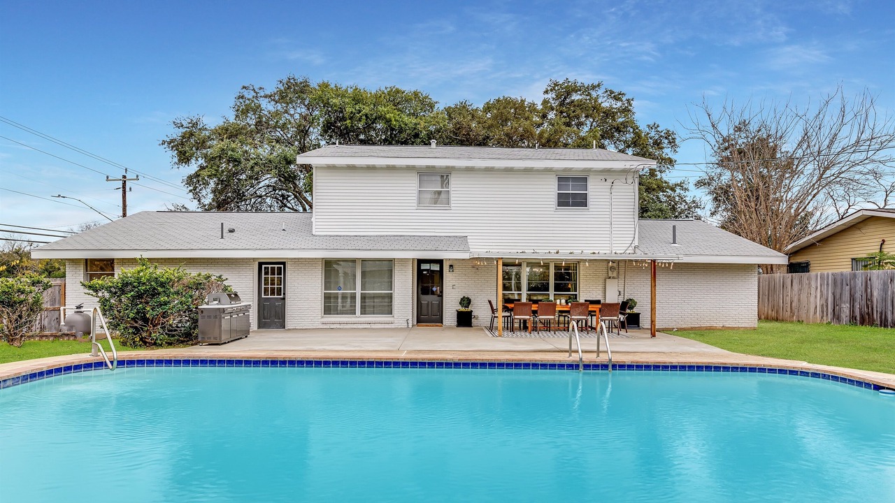 Photo of Outdoor in Shearer Hills - Ridgeview