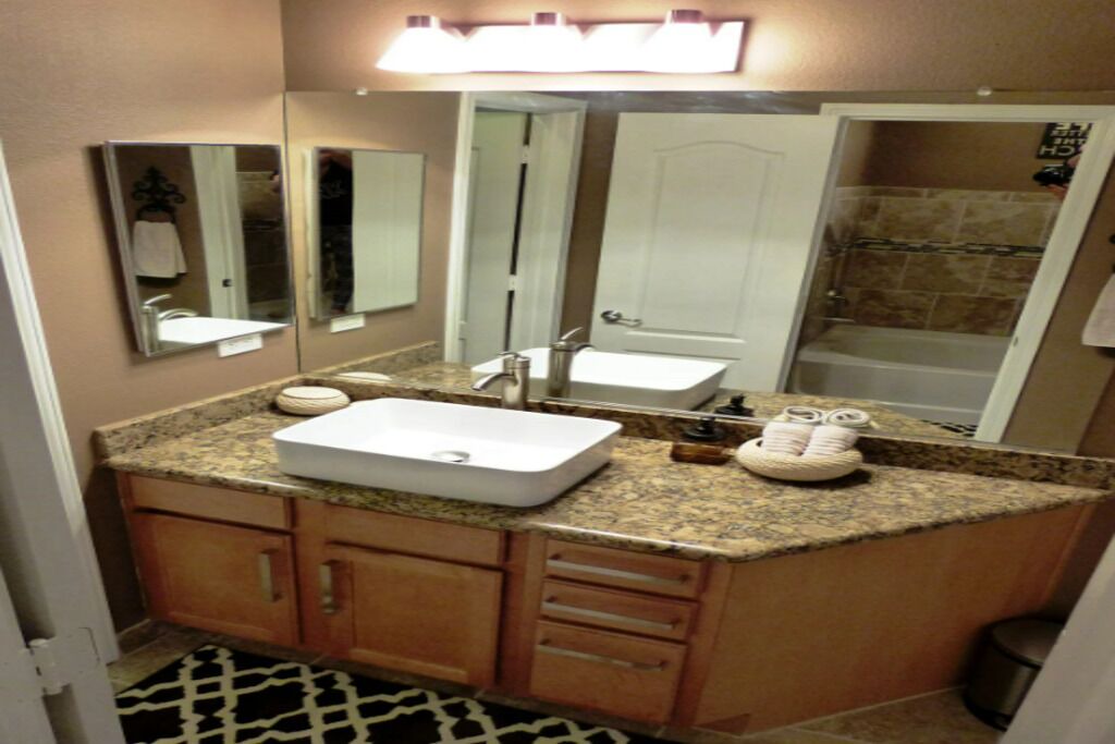 Photo of Bathroom in North Natomas