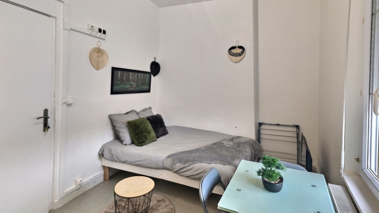 Photo of Bedroom in Evreux