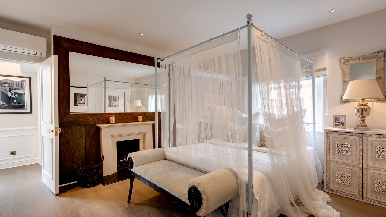 Photo of Bedroom in Chelsea