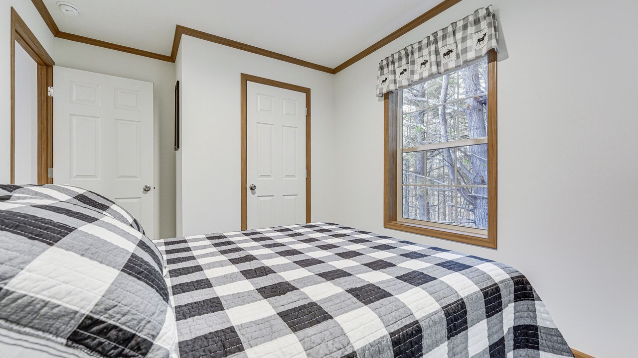 Photo of Bedroom in Brant Lake