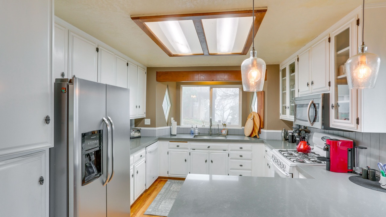 Photo of Kitchen in Crestline