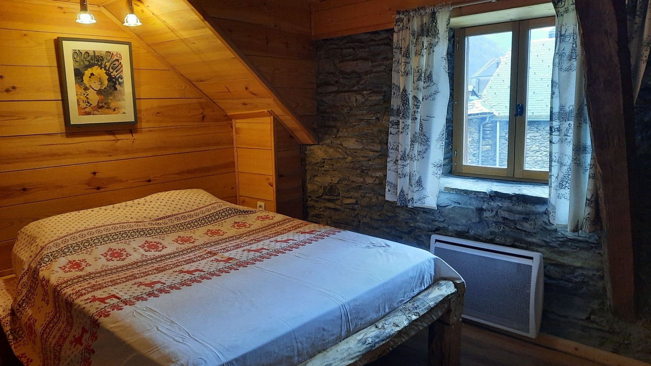 Photo of Bedroom in Antignac