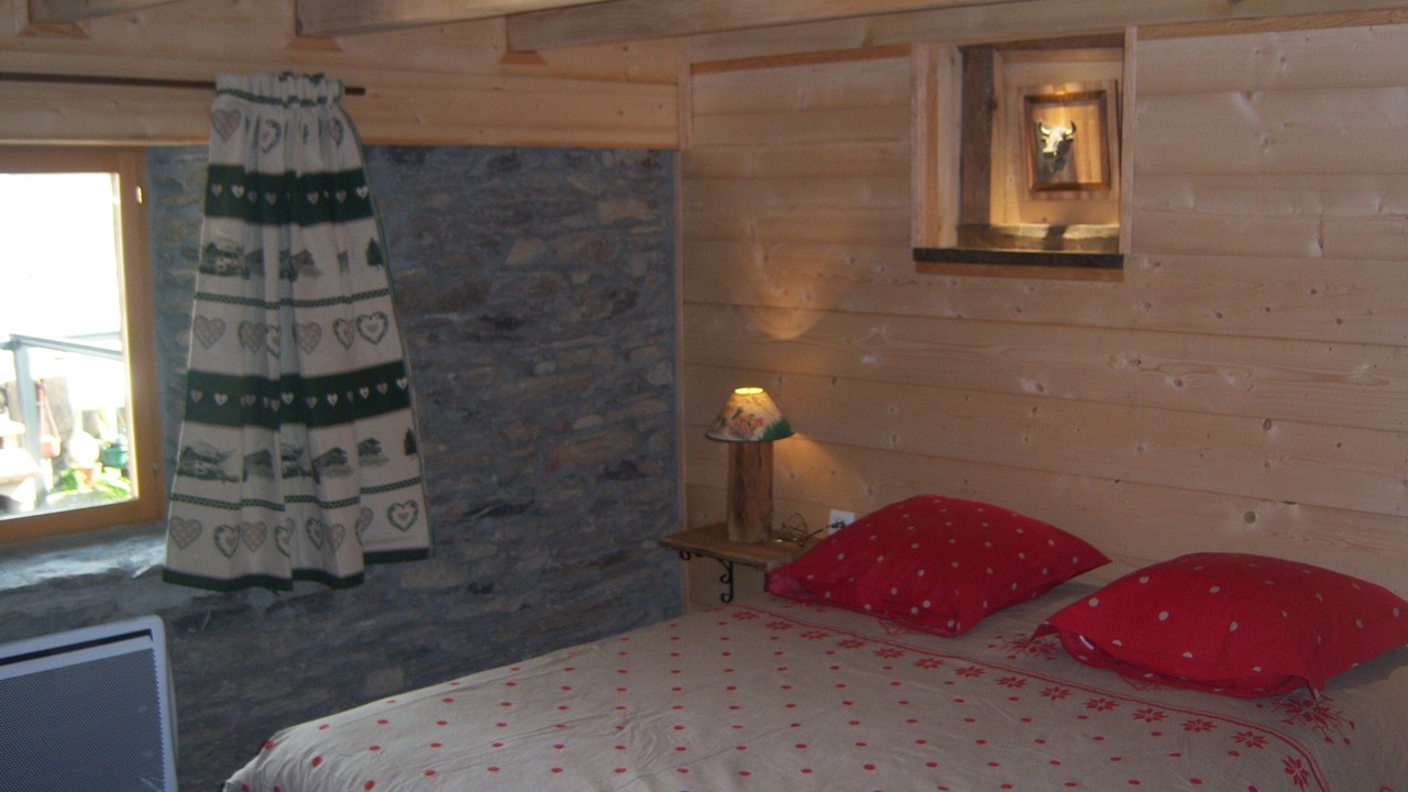 Photo of Bedroom in Antignac
