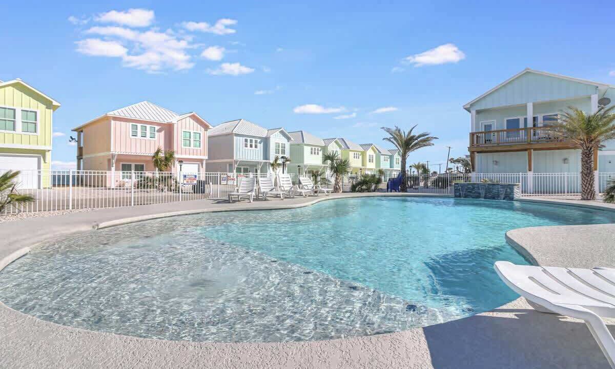 Photo of Outdoor in Fulton