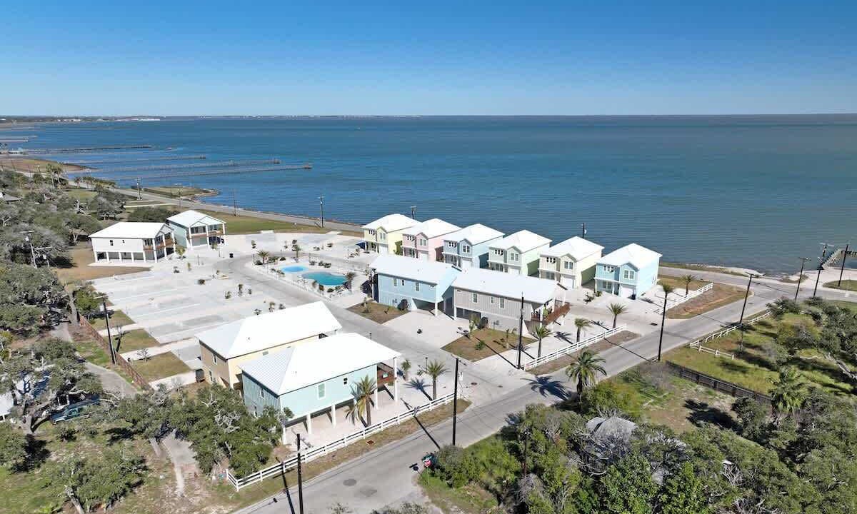 Photo of Outdoor in Fulton