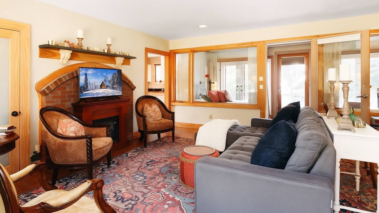 Photo of Livingroom in Whitefield