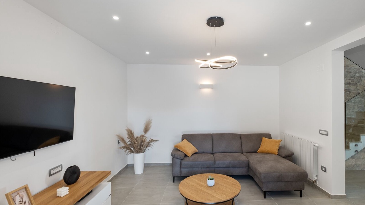 Photo of Livingroom in Gajana