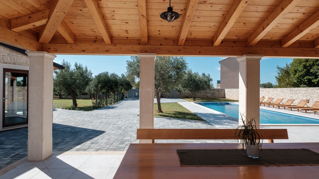 Photo of Outdoor in Gajana