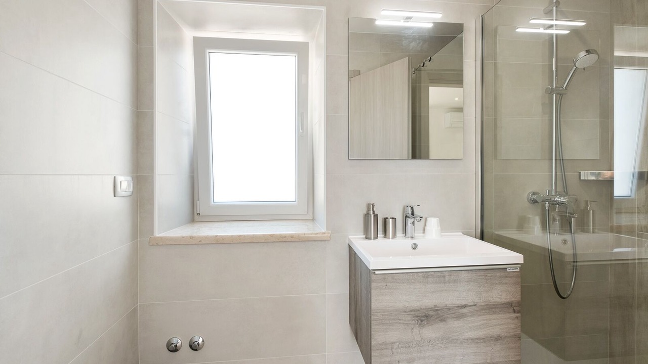 Photo of Bathroom in Gajana