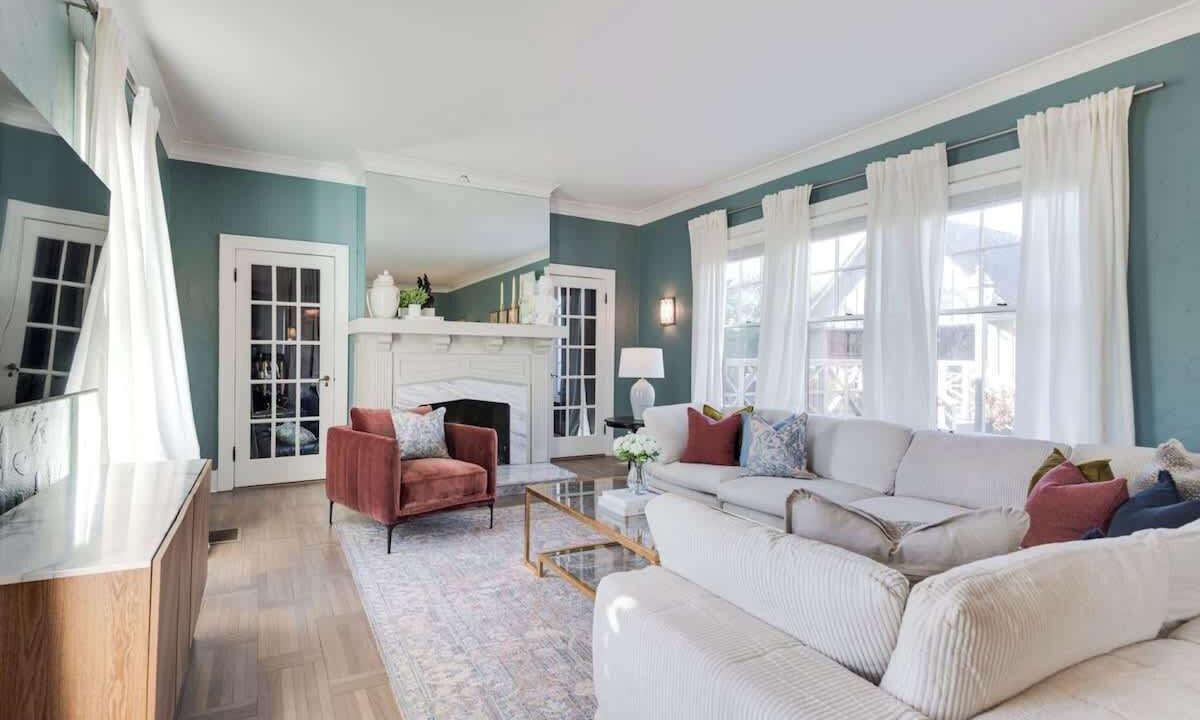 Photo of Livingroom in Memphis