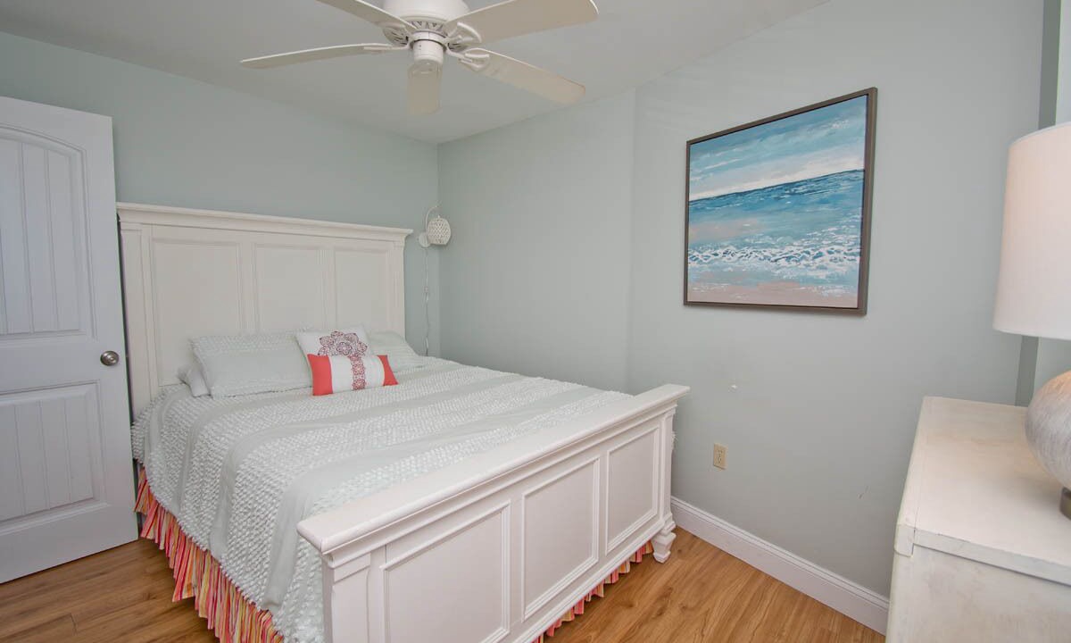 Photo of Bedroom in Indian Beach