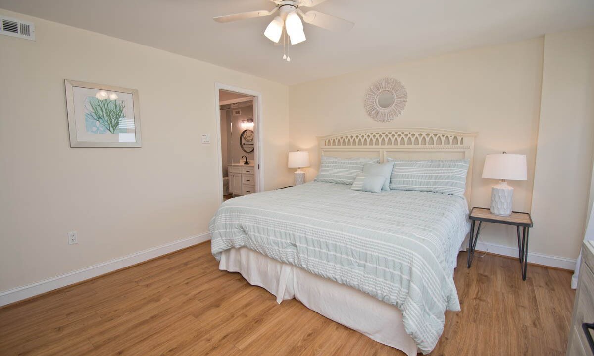 Photo of Bedroom in Indian Beach