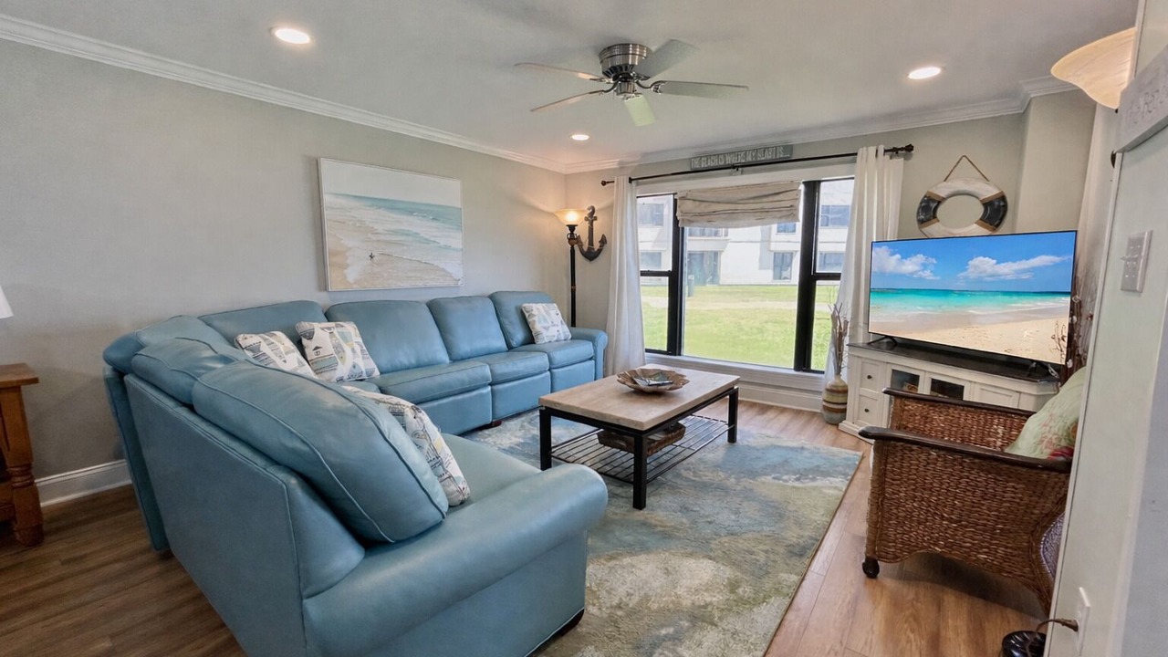 Photo of Livingroom in Indian Beach