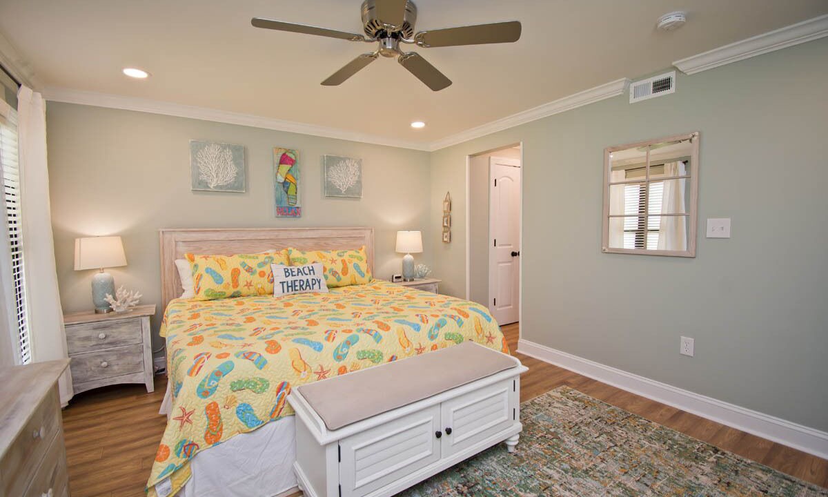 Photo of Bedroom in Indian Beach