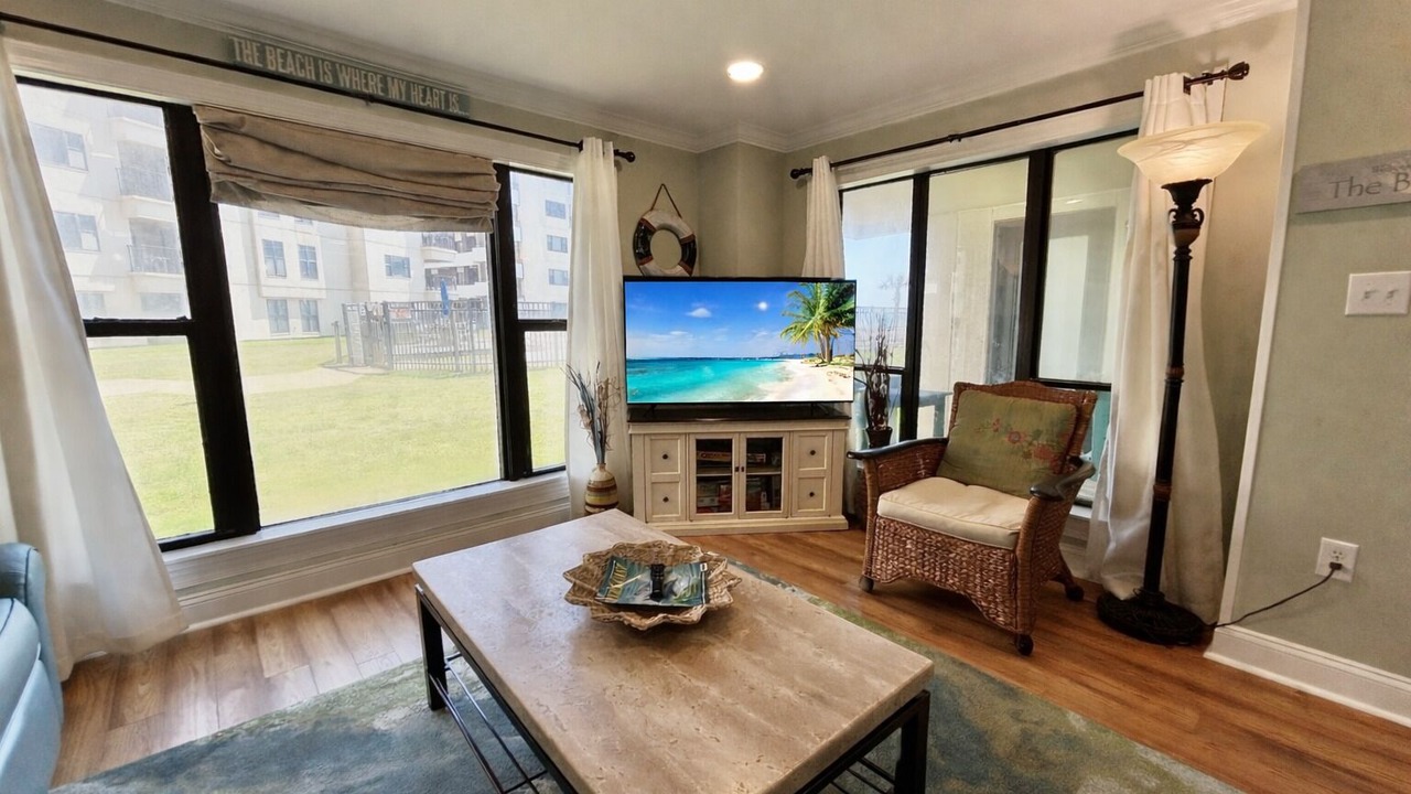 Photo of Livingroom in Indian Beach