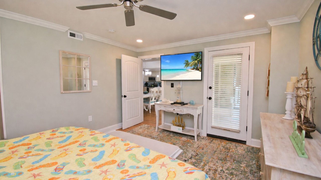 Photo of Bedroom in Indian Beach