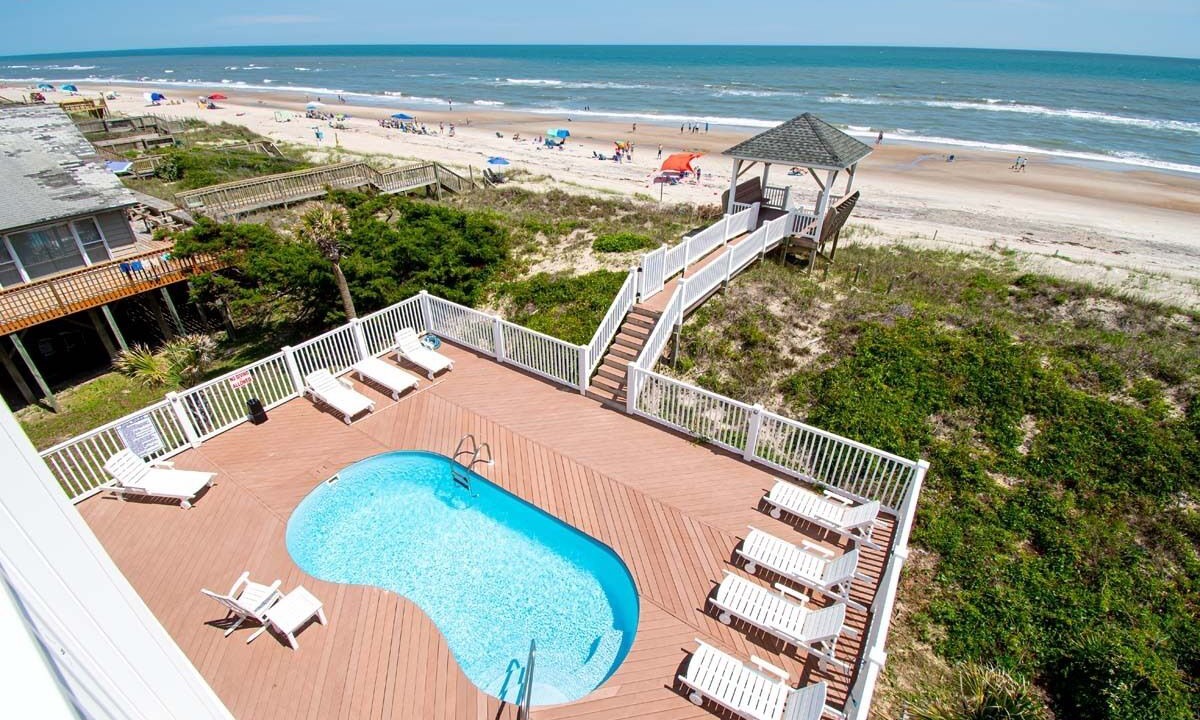 Photo of Patio Balcony in Emerald Isle