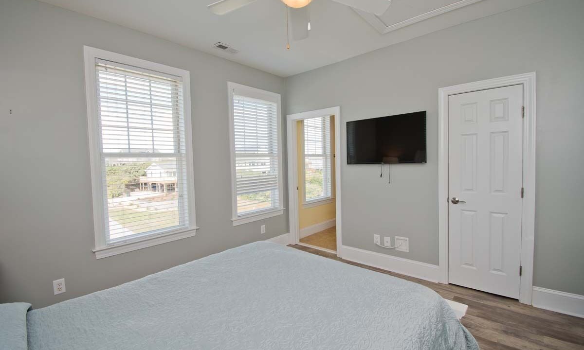 Photo of Bedroom in Emerald Isle