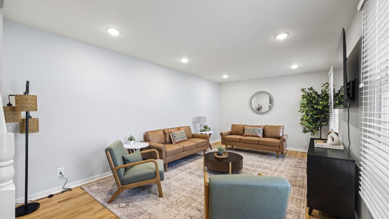 Photo of Livingroom in Overland Park