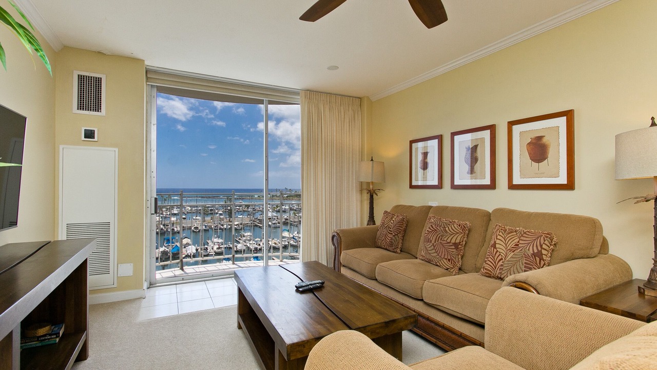 Photo of Livingroom in Ala Moana
