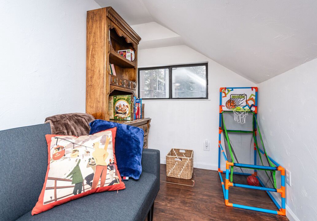 Photo of Livingroom in South Lake Tahoe