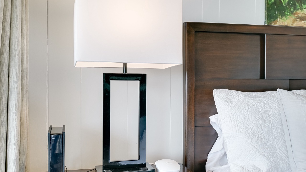 Photo of Bedroom in Lakeway