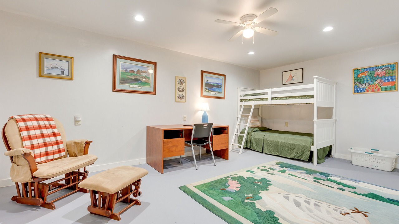 Photo of Bedroom in Jackson
